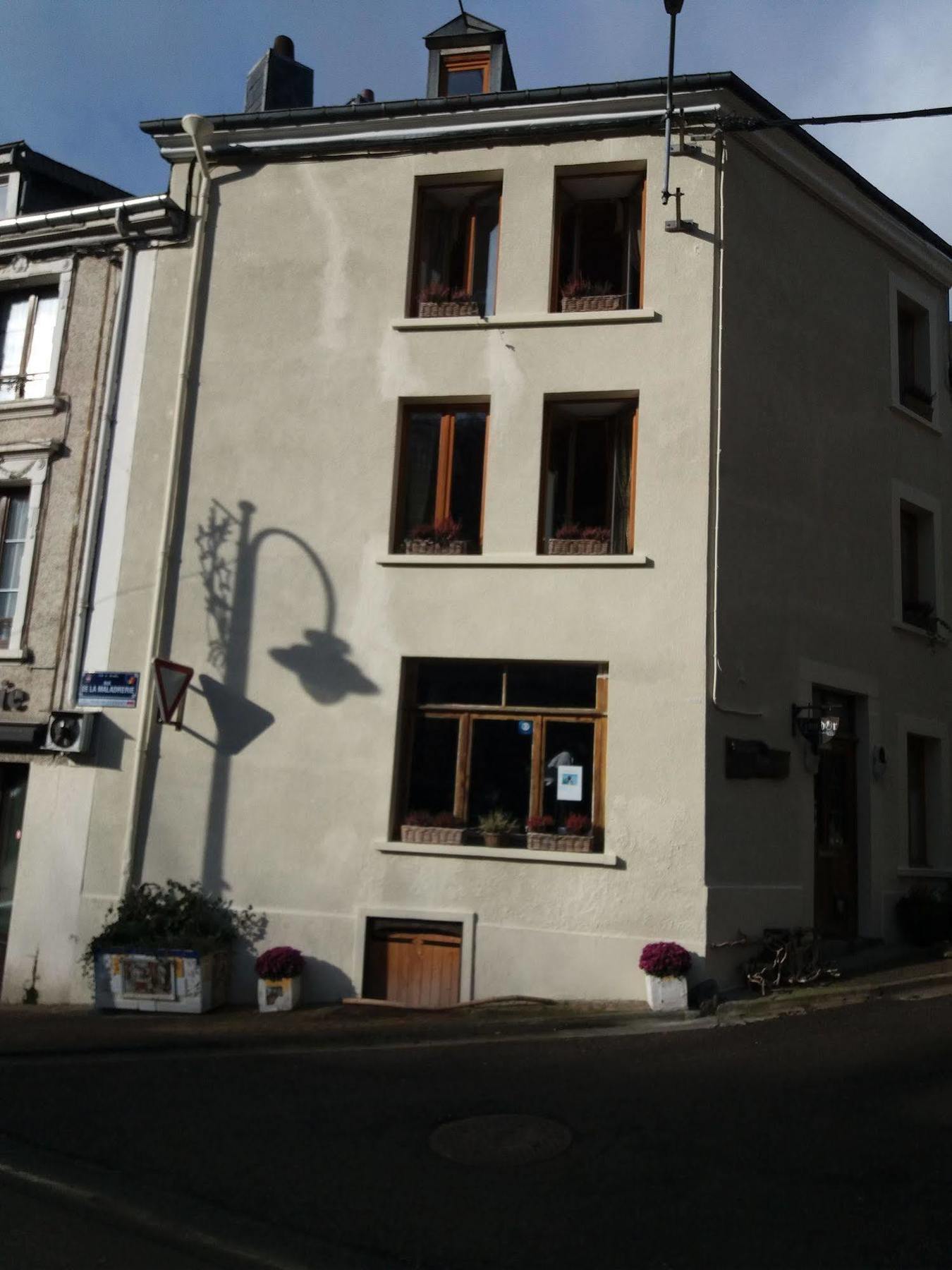 Golden Lion Bed and Breakfast Bouillon Εξωτερικό φωτογραφία