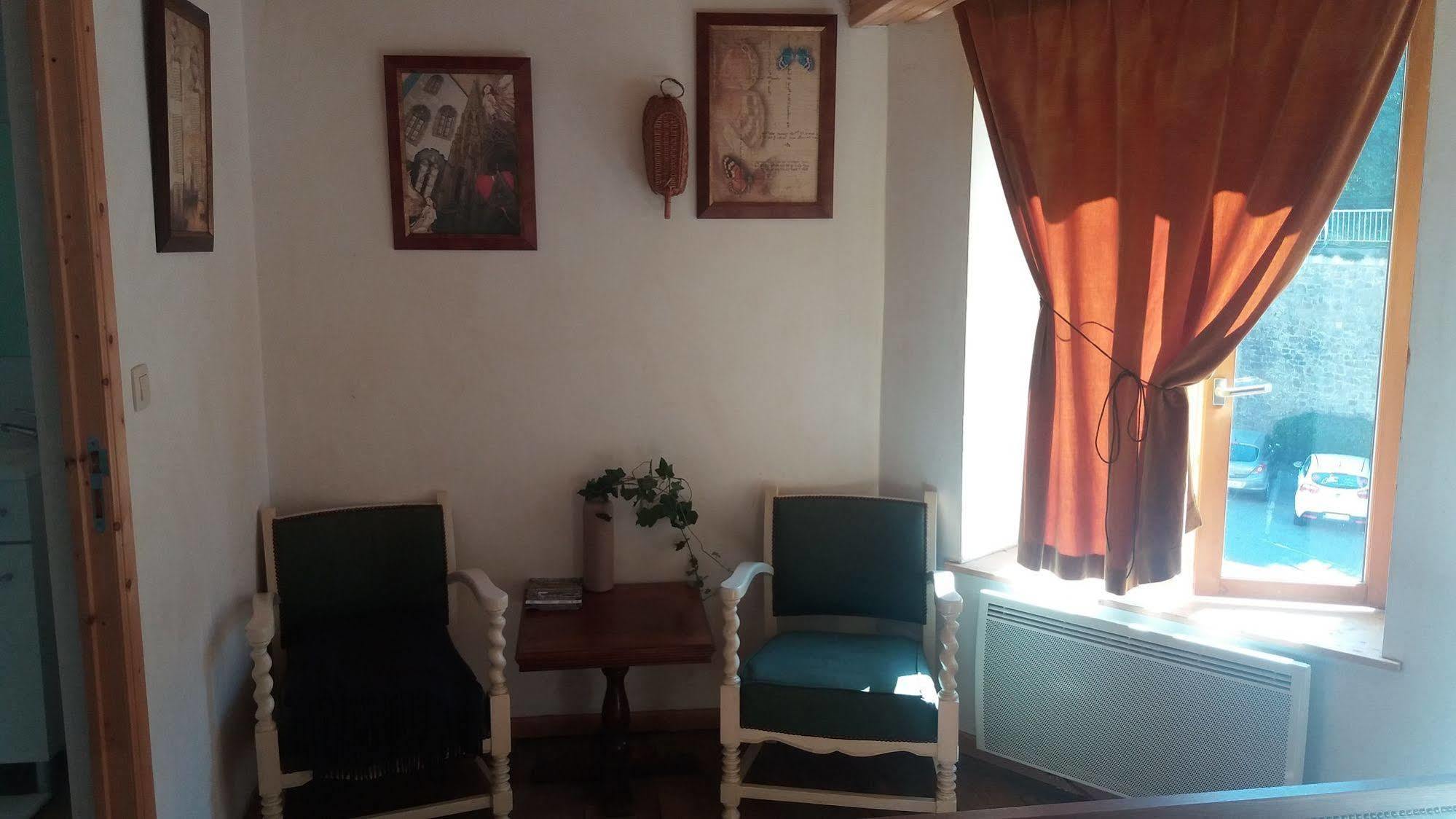 Golden Lion Bed and Breakfast Bouillon Εξωτερικό φωτογραφία